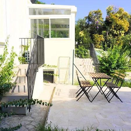 Apartment Avec Terrasse,t2, Proche Du Midi - Palmazur *